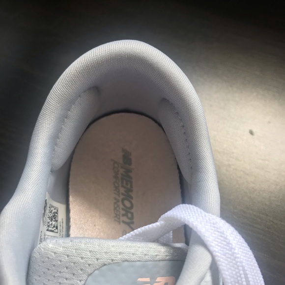 New New Balance WX711-V3H Women's Sneakers- Size 9 - Picture 7 of 8